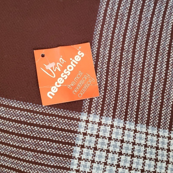 NEW Vera Scarf / Wrap - Picture 7 of 9